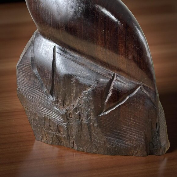 Mid-Century Sonoran Desert Ironwood Seal Sculpture (Olneya tesota), Hand-Carved - Picture 5 of 9